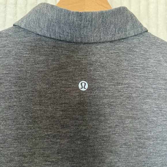 Lululemon Evolution Polo Shirt Mens Size Large Gray Button Performance Casual - Picture 3 of 8